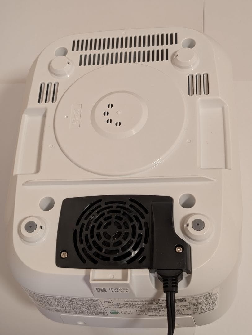 【2025年製】東芝　真空圧力IH炊飯器　RC-10HGX 炊飯器　白色