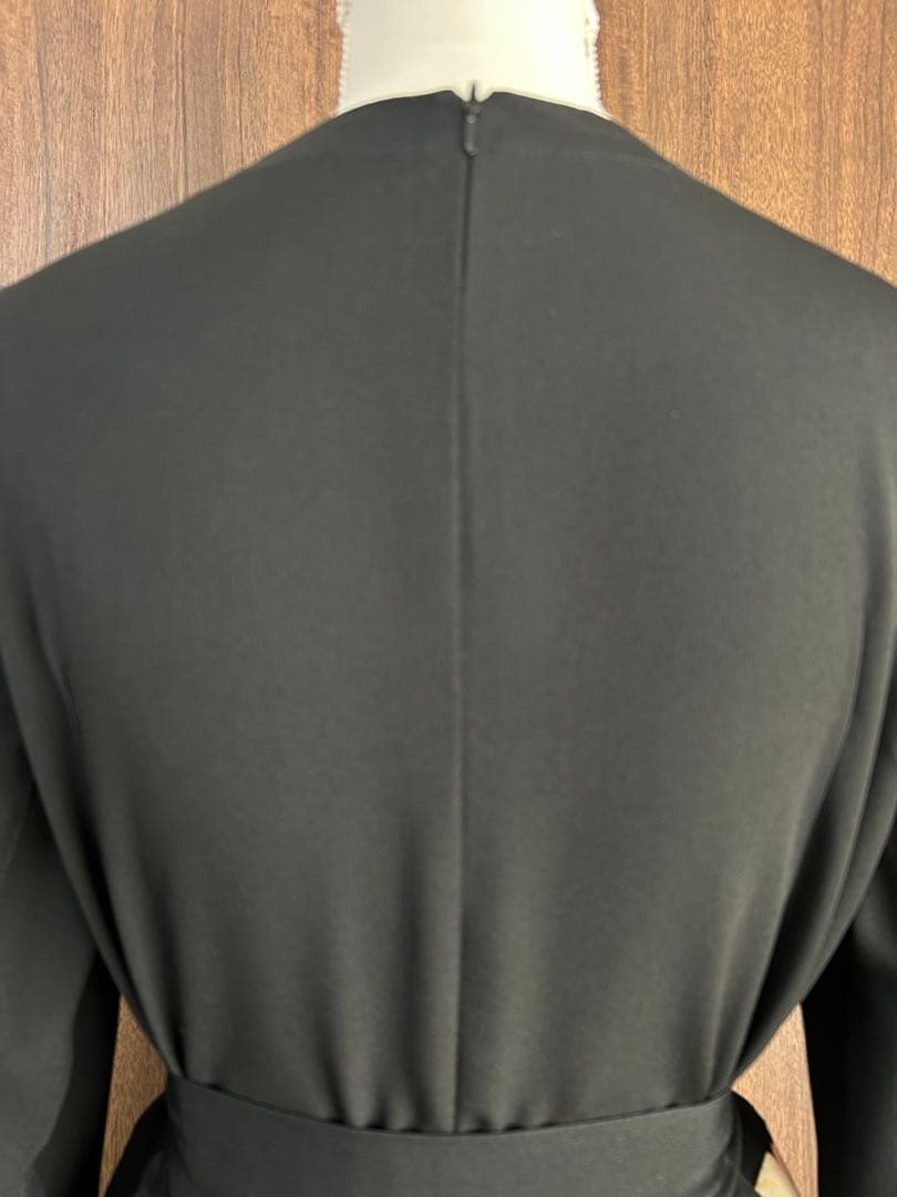 着物リメイク　黒留袖 正絹　ワンピース　花柄模様 ウエストリボン付き