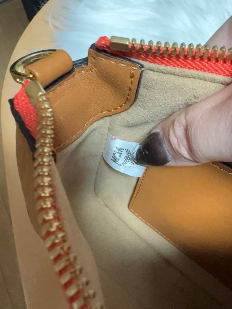 MCM ショルダーバッグ　クラッチバッグ　正規品