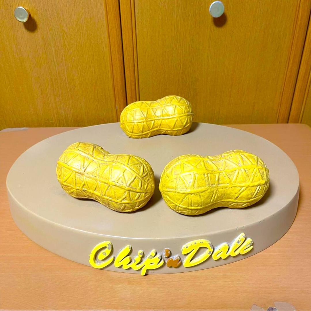 台座のみ　チップとデール Chip＆Dale 特大フィギュア ビッグフィギュア