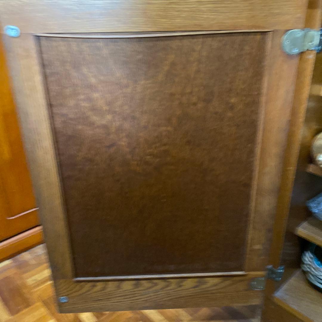 ［ばっぽ］食器棚 ガラス扉付き　昭和レトロ　アンティーク