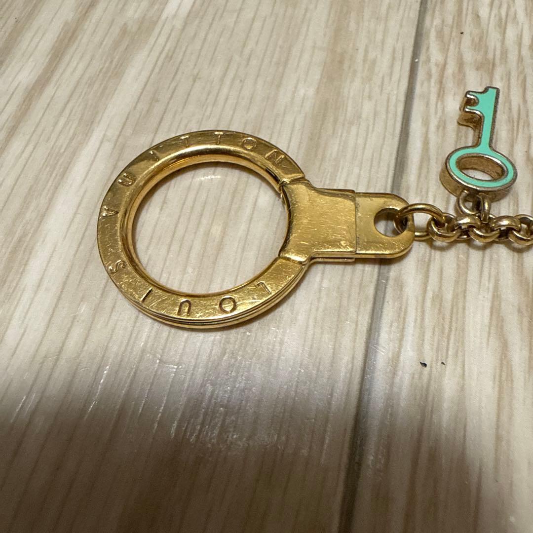 ルイヴィトン　LOUIS VUITTON バッグチャーム