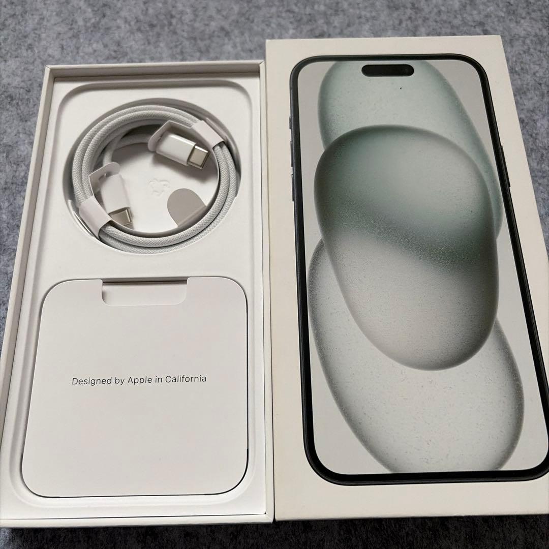 iPhone15 Plus ブラック　512GB casecooケース付