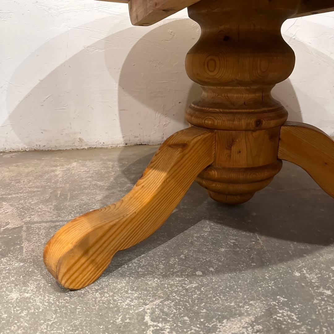 ヴィンテージ ラウンドテーブル　ローテーブル