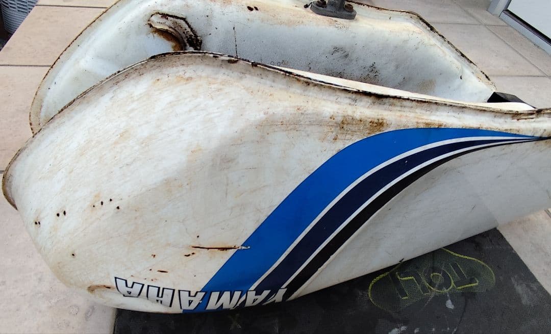 YAMAHA RZ250 タンク 当時物 旧車 送料込