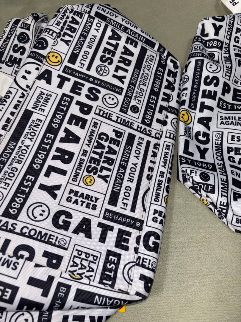 （大ちゃん）パーリーゲイツ、ニュースペーパー柄、ロッカーバッグとセット