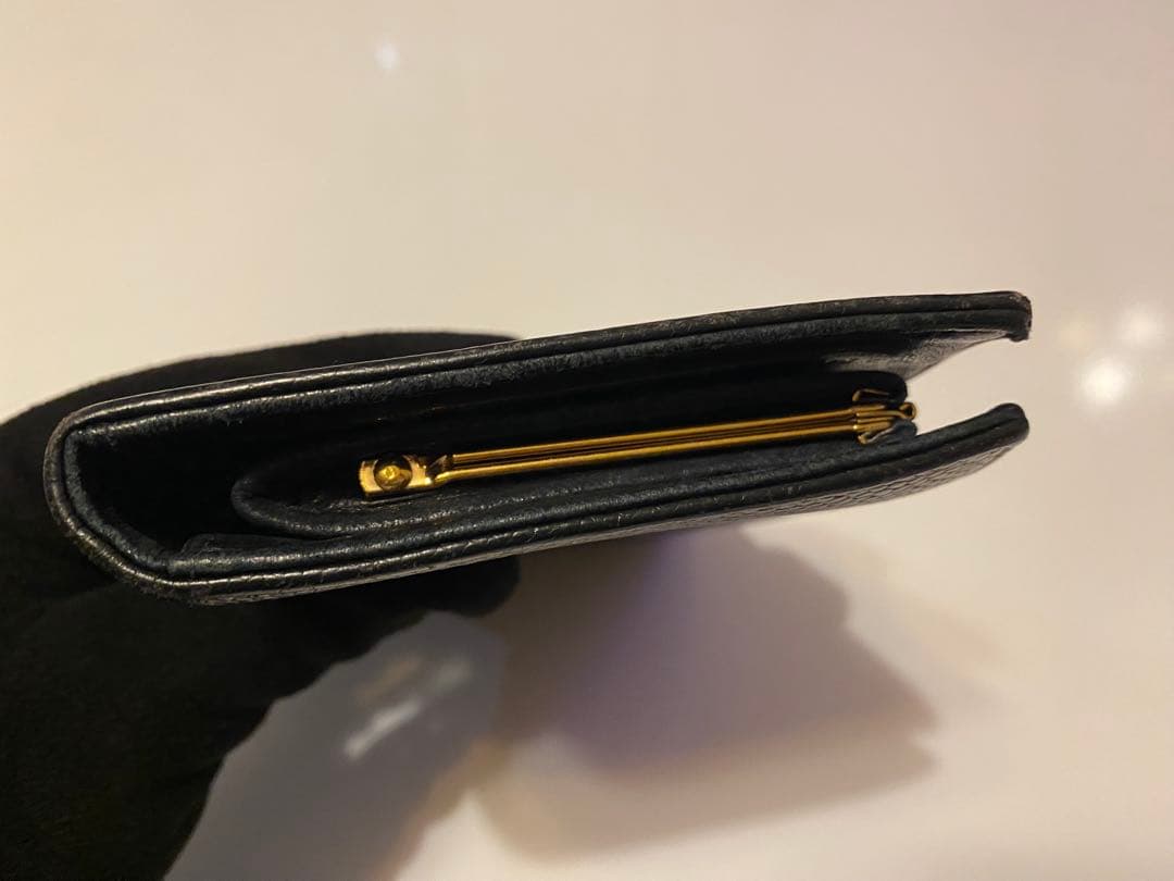 お得！CHANEL キャビアスキン　ガマ口　ブラック 長財布！