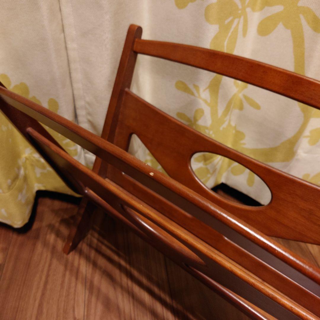 カリモク60 木製マガジンラック