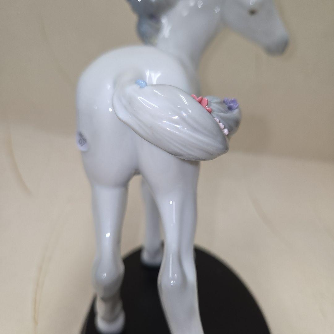 LLADRÓ 陶器 馬の置物
