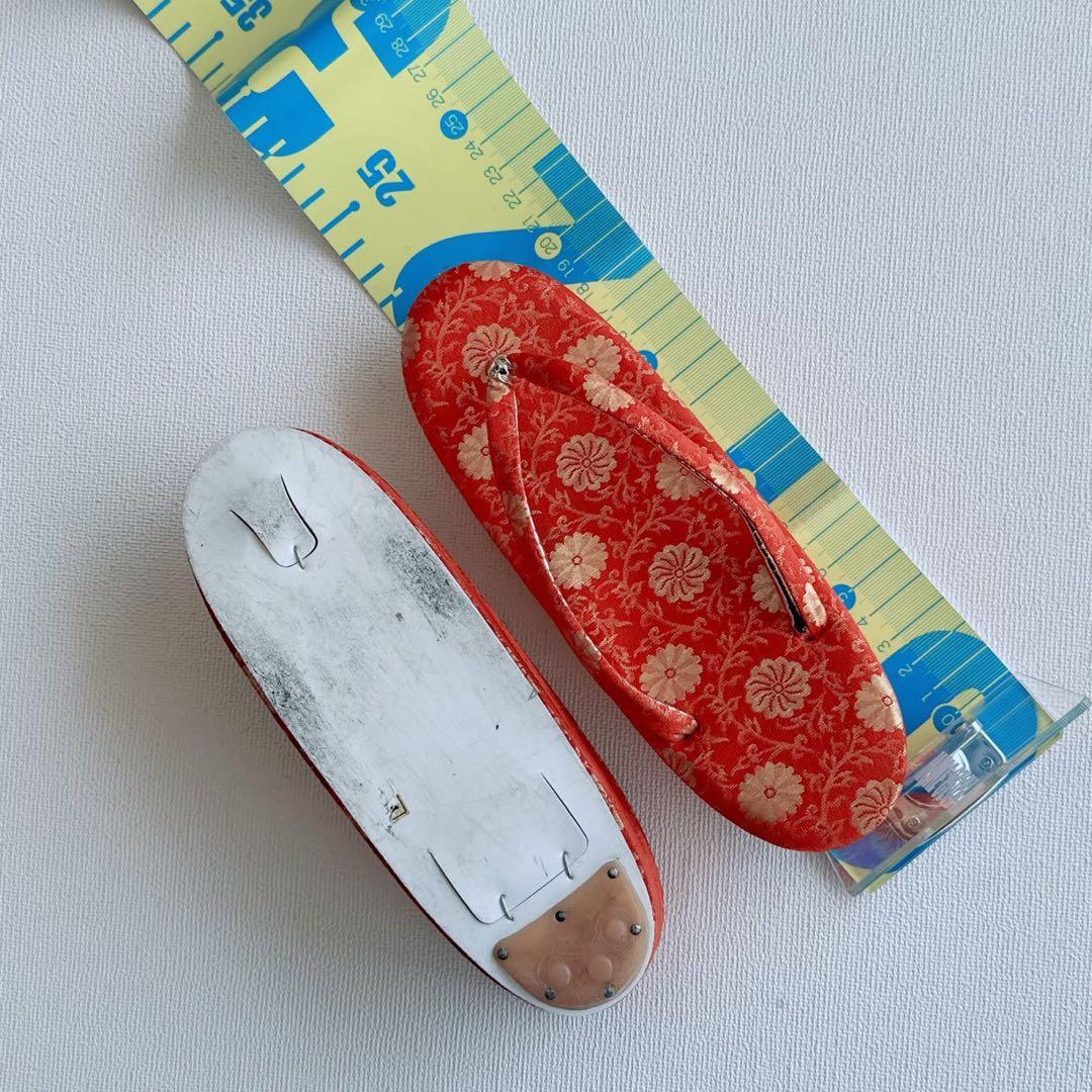 フルセット　七五三　7歳女の子　総しぼり　金糸　刺繍　鼓　黒袋帯　蝶　7066