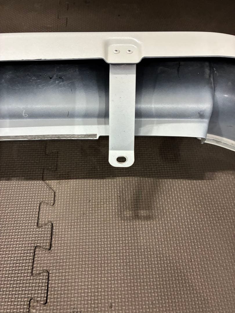 ハイエース　モデリスタフロントスポイラー　ワイド用　新車外し　引き取り限定