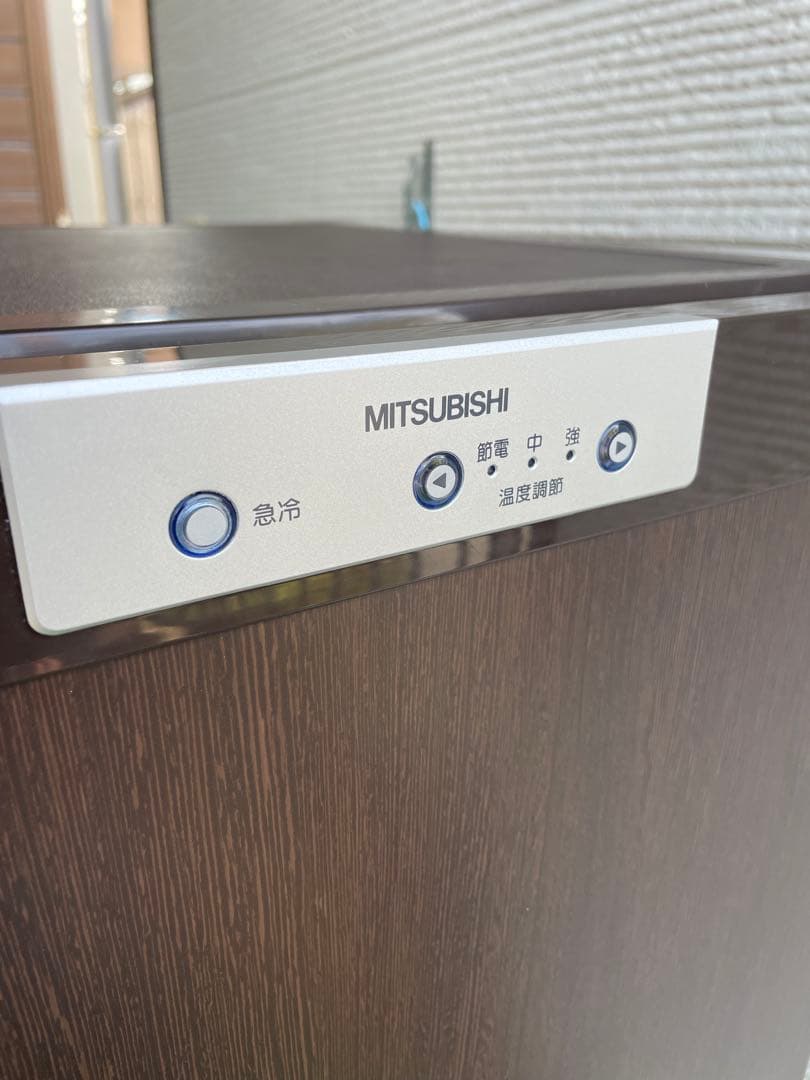 592分解洗浄済み✨ 三菱 おしゃれ木目調 144L 冷凍庫 プレミアムウッド