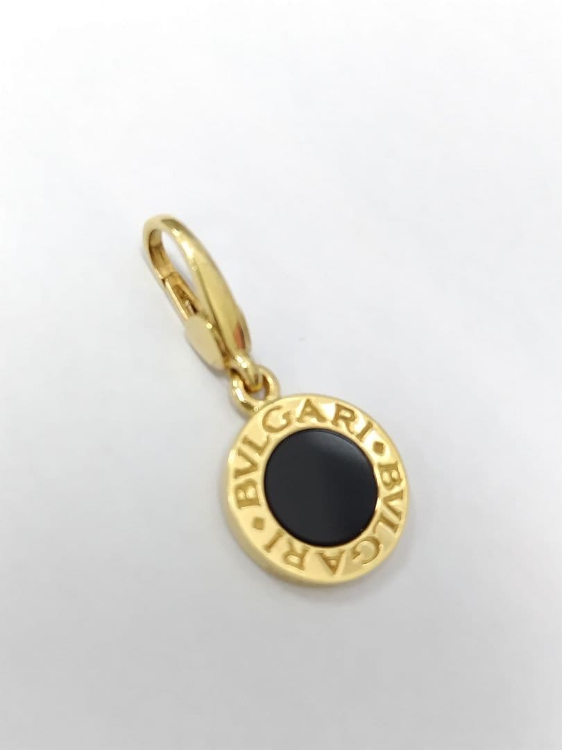 ま*ん様 BVLGARIブルガリブルガリ 750刻印 K18 チャーム　オニキス