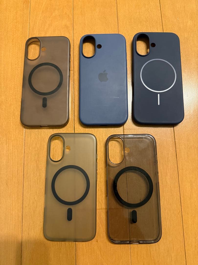 Apple iPhone 16 ブラック 本体 バッテリー100%