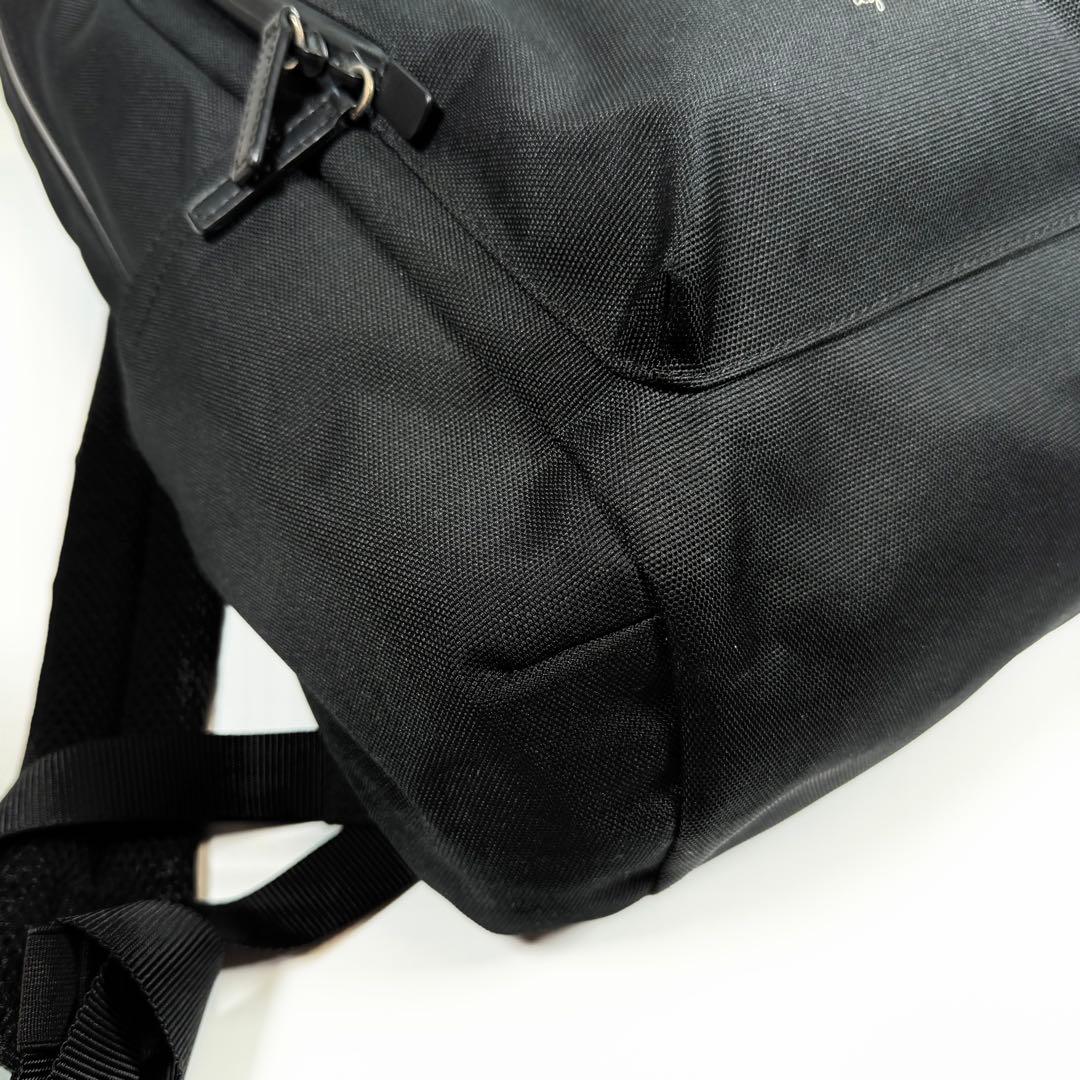 【極美品】【現行】アニエスベー　リュック　ナイロン　ブラック　メンズ　レディース