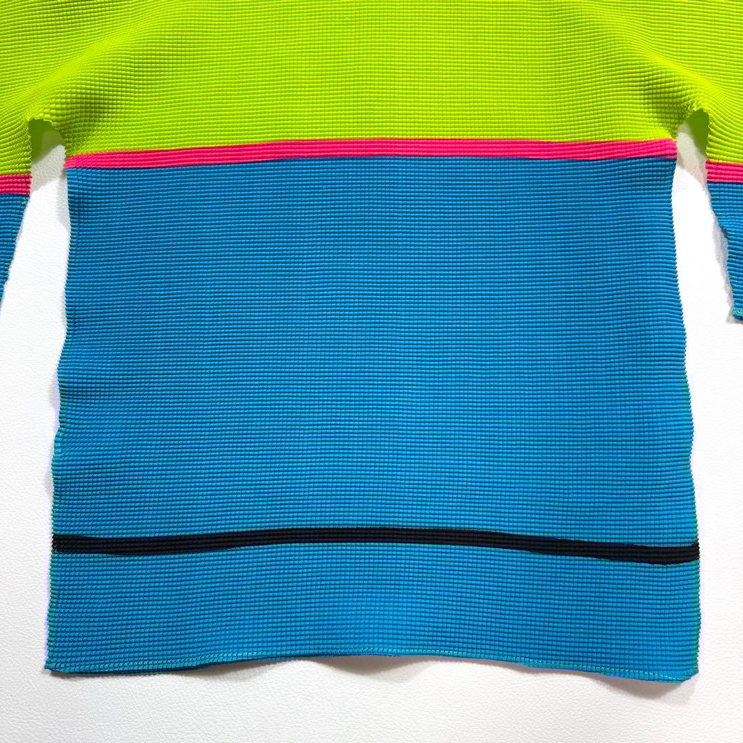 【美品】me ISSEY MIYAKE カットソー ワッフルプリーツ ハイネック