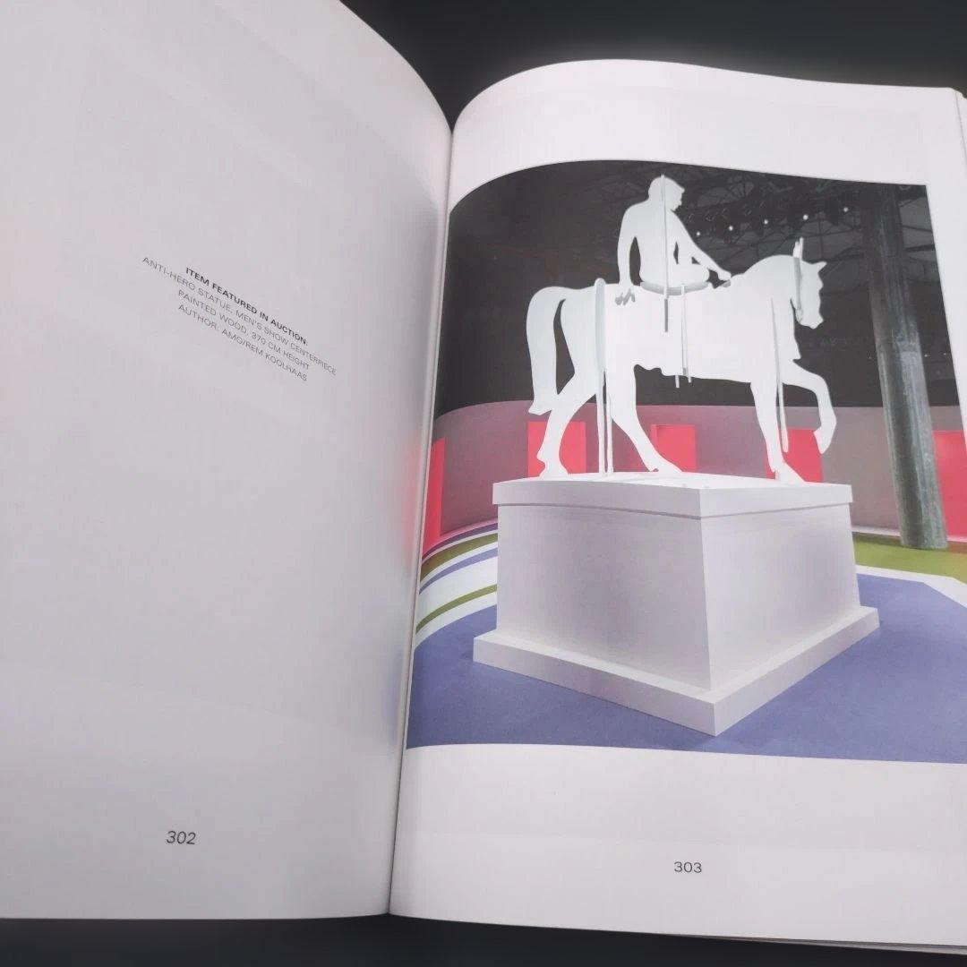 PRADA カタログ ミラノ　プラダ　希少