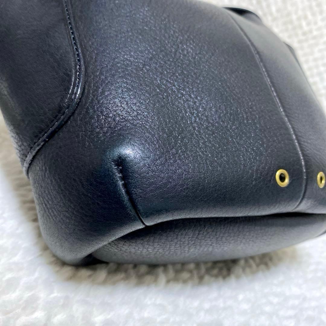 mogumi様 アニエスベー　ショルダーバッグ　本革 レザー 黒 希少