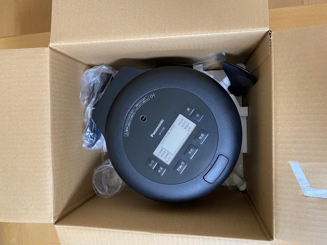 パナソニック IHジャー炊飯器（5.5合炊き）　SR-H10B-K