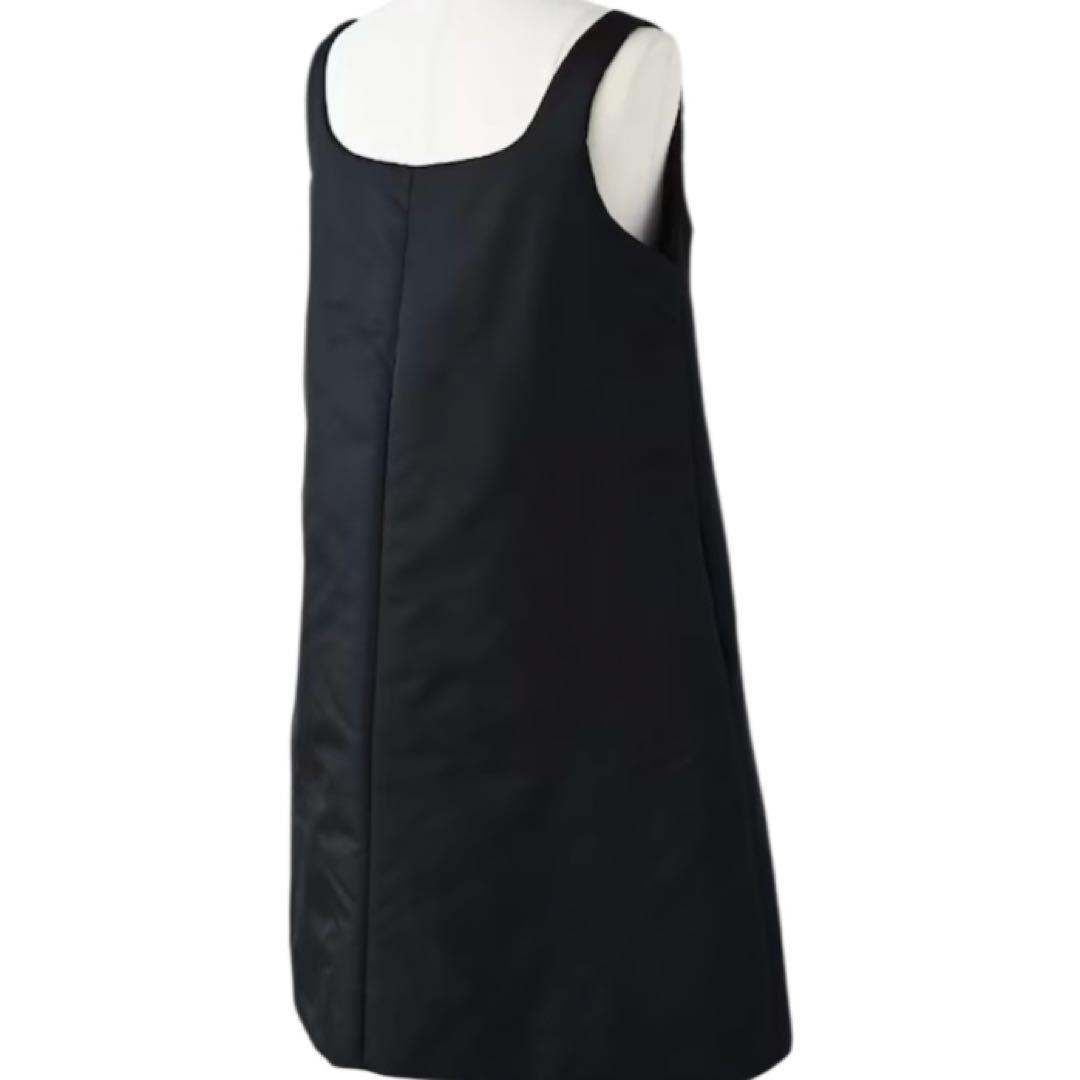 本日限定お値下げ美品TRÈFLE+1 トレフルプラスワン　パデットワンピース完売