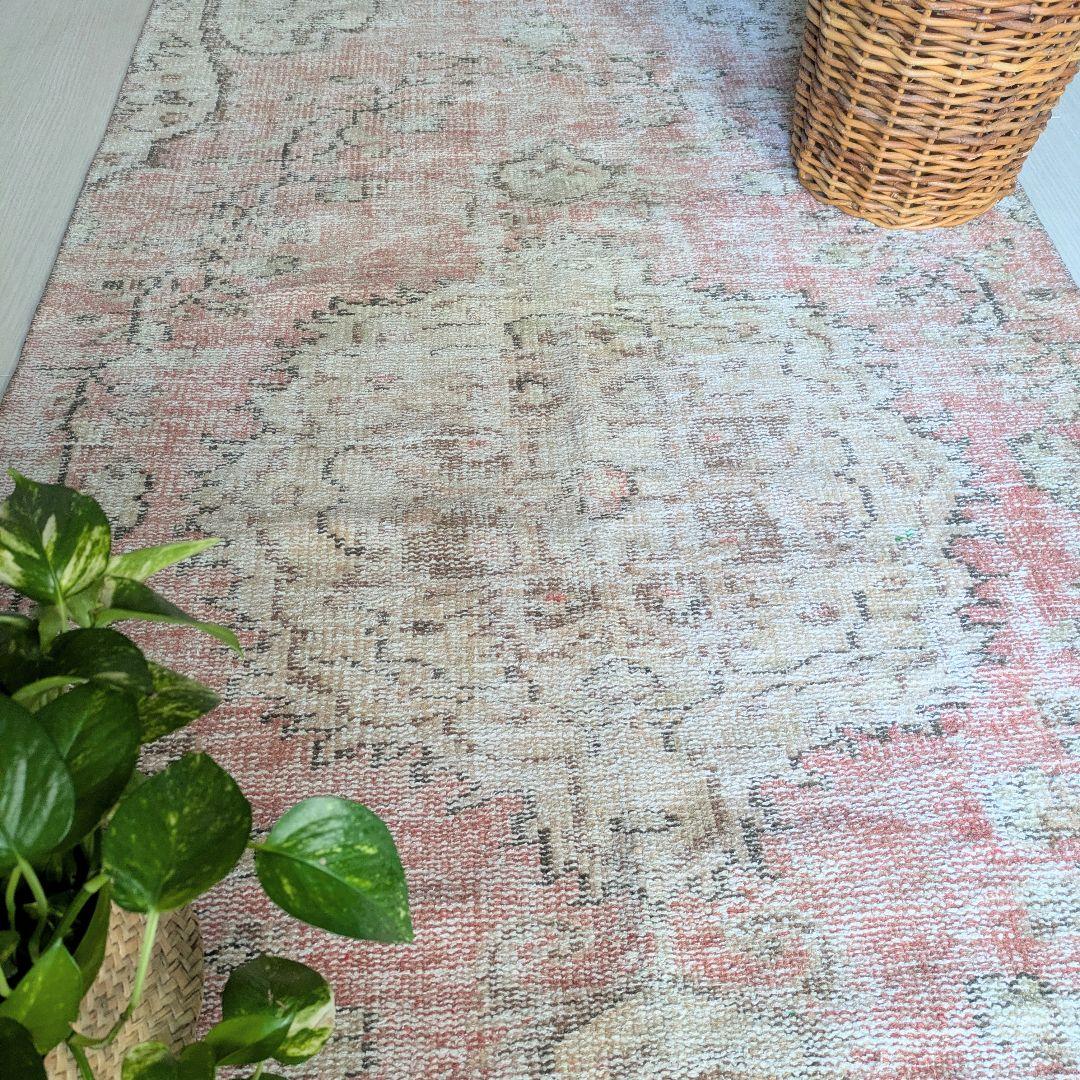 101×218 かすれた赤のトルコヴィンテージラグ