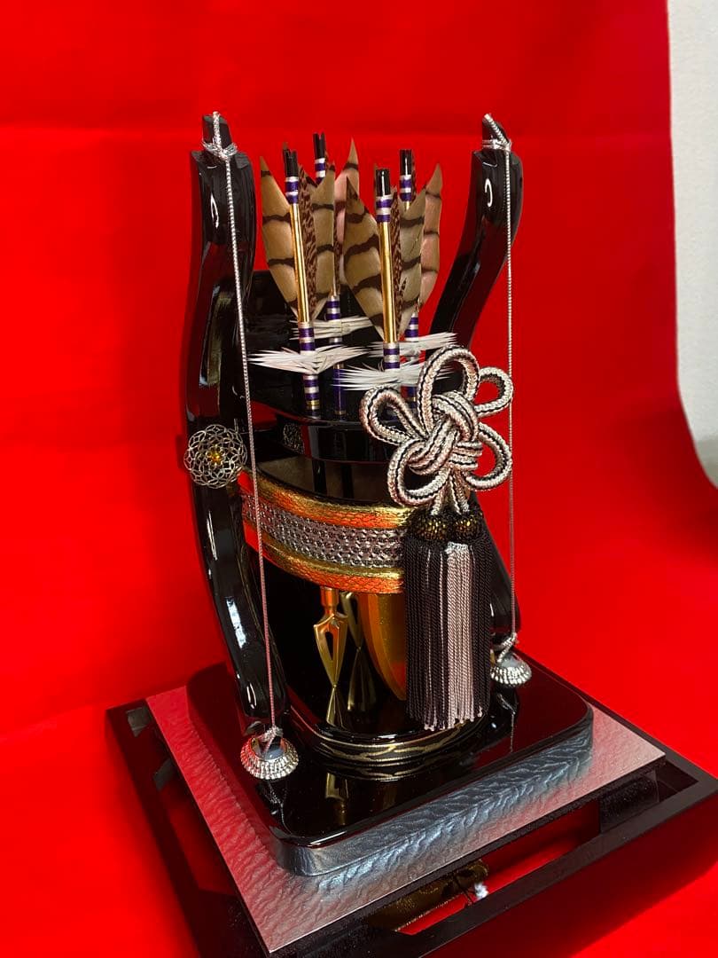 破魔弓　コンパクトガラスケース１０号・間口約２３×奥行約２２×高約３９㎝