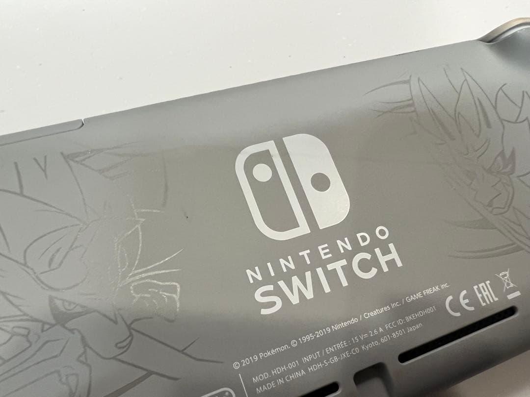 Nintendo Switch light ザシアン ザマゼンタモデル