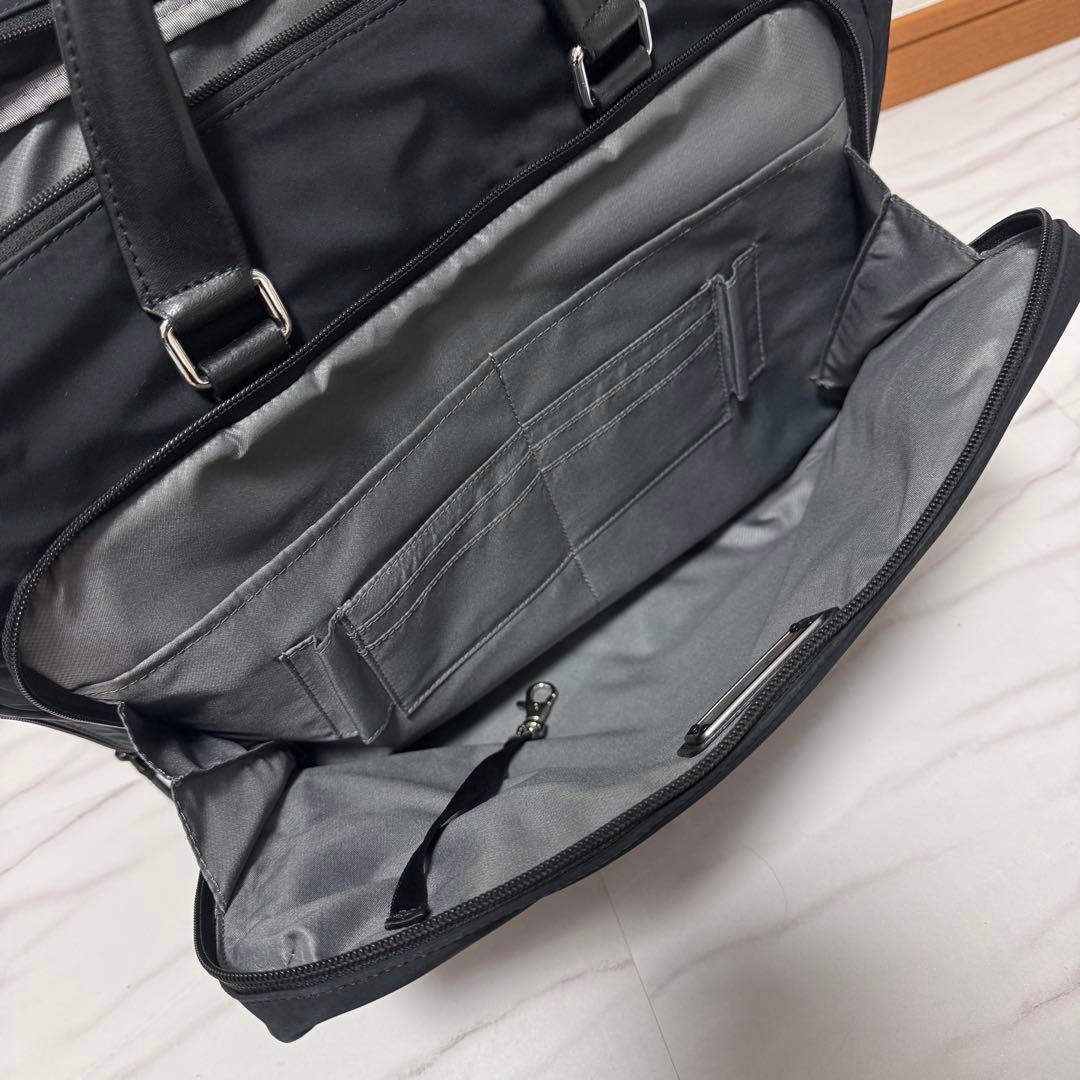 トゥミ 3way ハリソン コンバーチブル ビジネスリュック ブラック ブリーフ