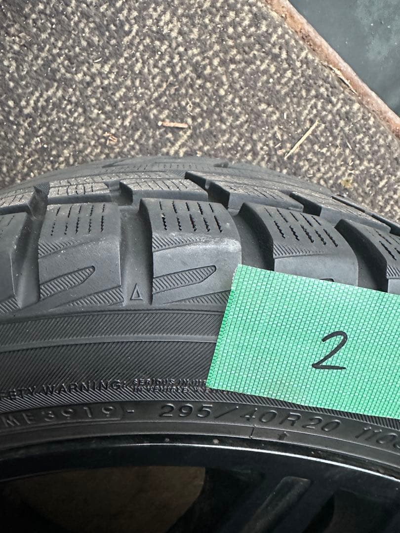 メルセデスベンツ　スタッドレスタイヤ 20インチ ホイールセット