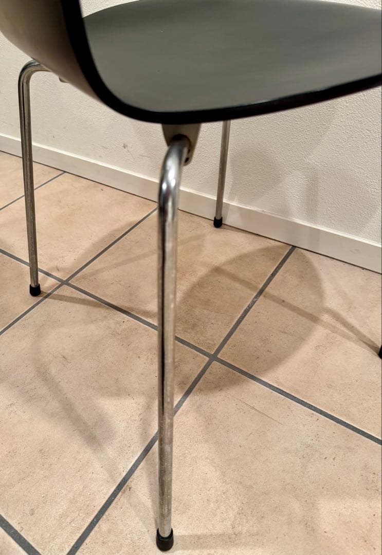 【正規品】フリッツハンセン アントチェア ブラック 4本脚（1/3)