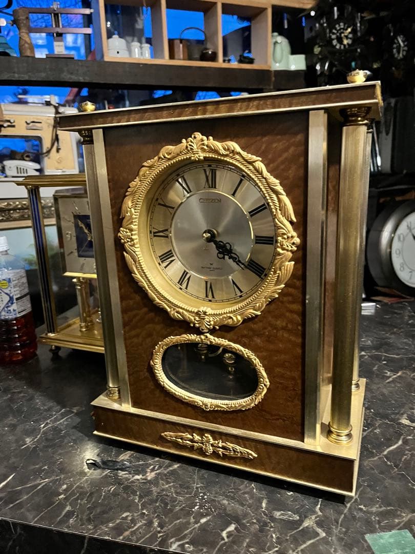 水晶時計 シチズン　CITIZEN サイズ縦約36 横約29 奥行き15.5