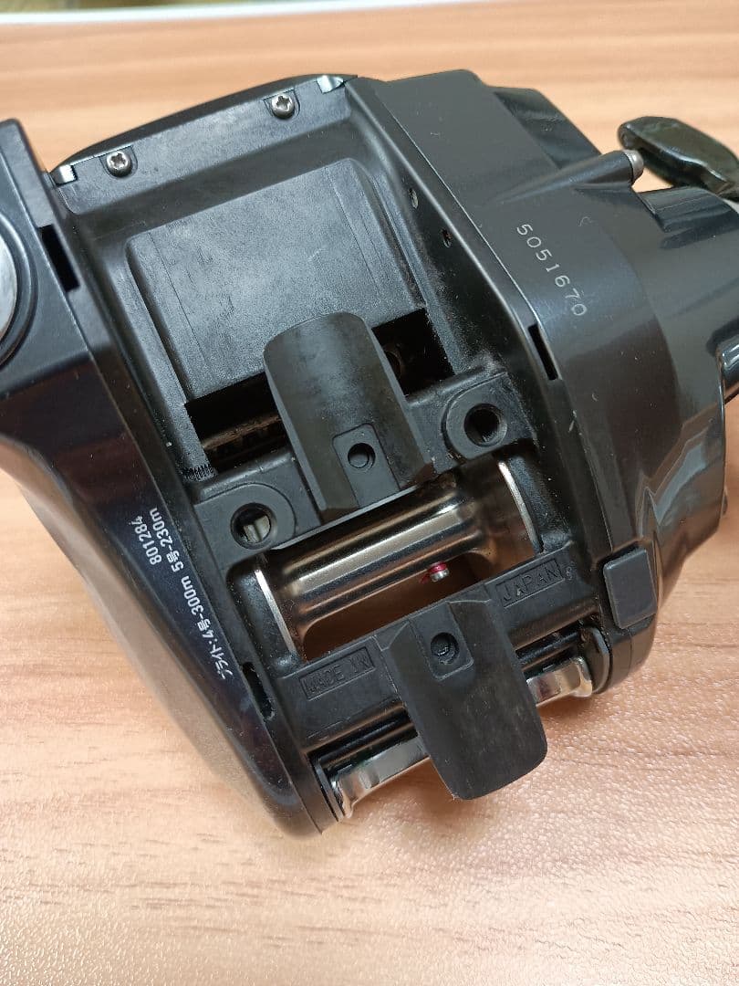 ス*カ様 ジャンク品　ダイワ　シーボーグ300J-L 電動リール　Daiwa