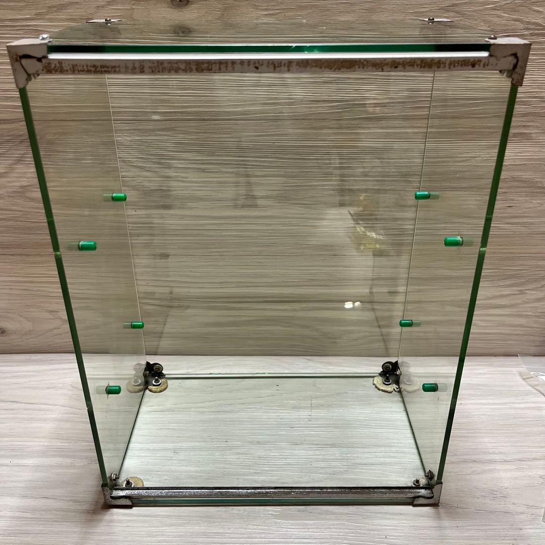 アンティーク　ガラスショーケース　グリーンガラス　３段ケース