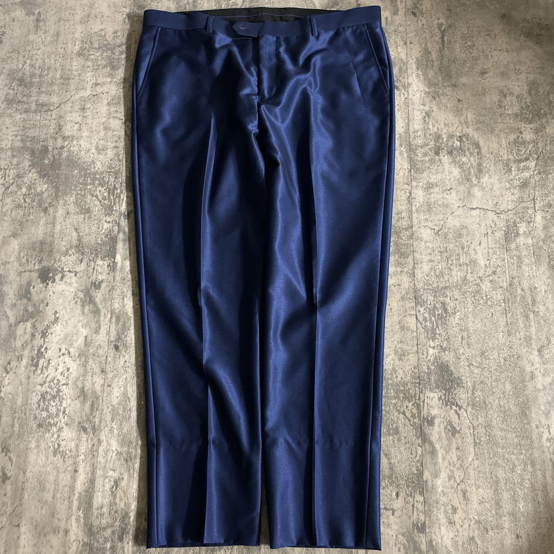 レアカラー ディープブルー スリーピース スーツ× VERSACEネクタイ