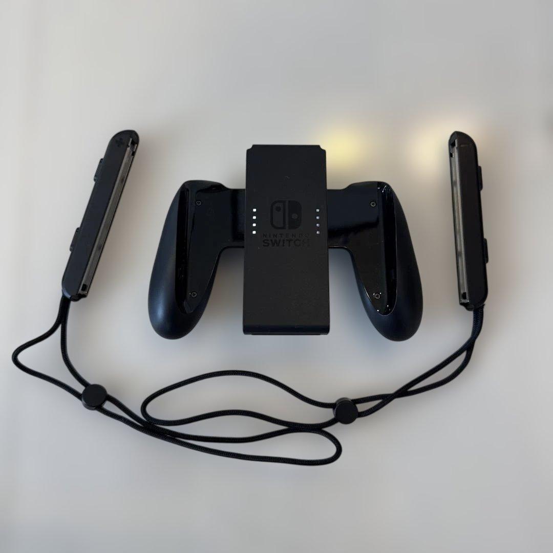 稼働100時間未満Nintendo Switch 本体 グレー おまけ付き