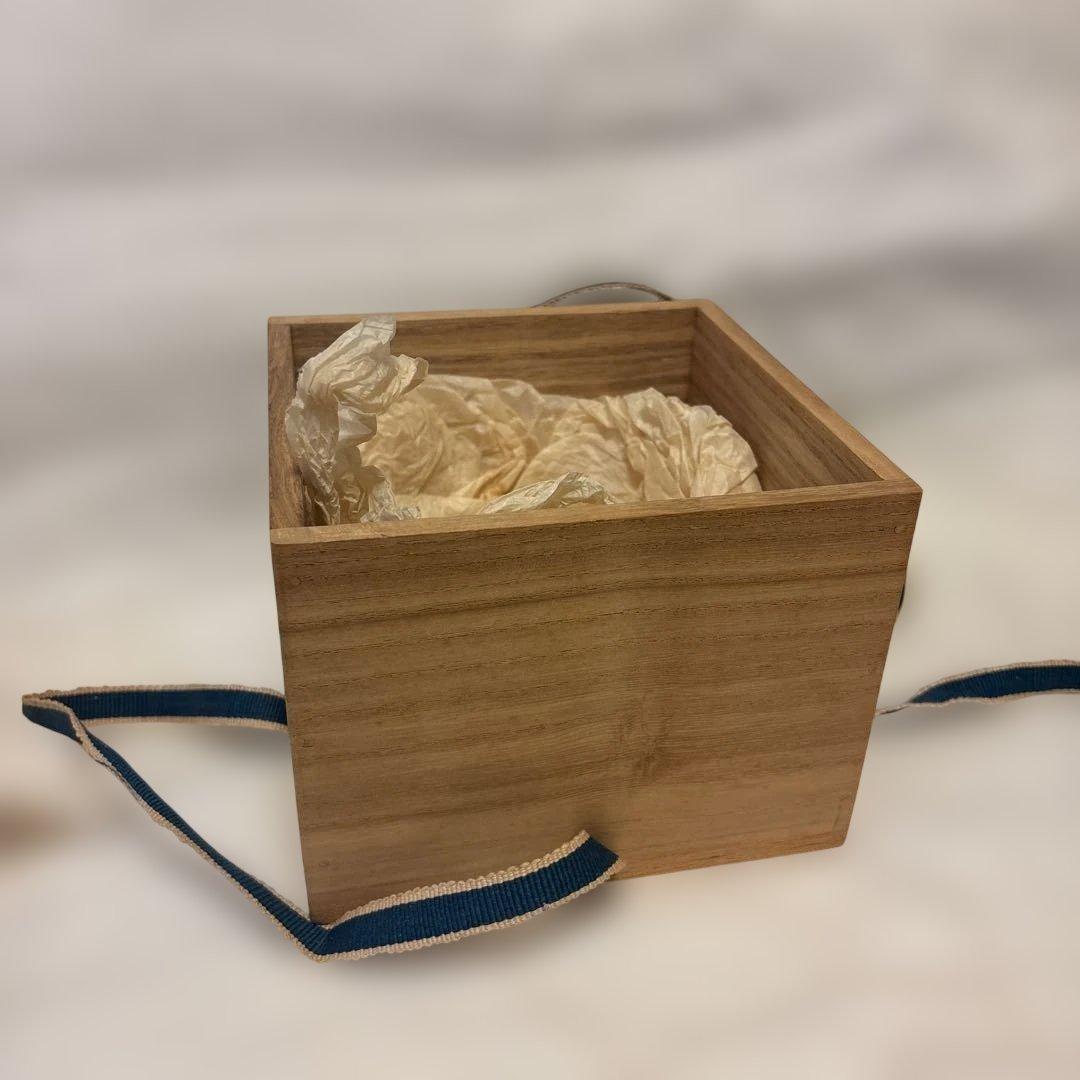 【良品】黒楽茶碗 共箱付 手捏ね 低めの腰 茶道具（詳細不明）宗達　㐂寿　茶器