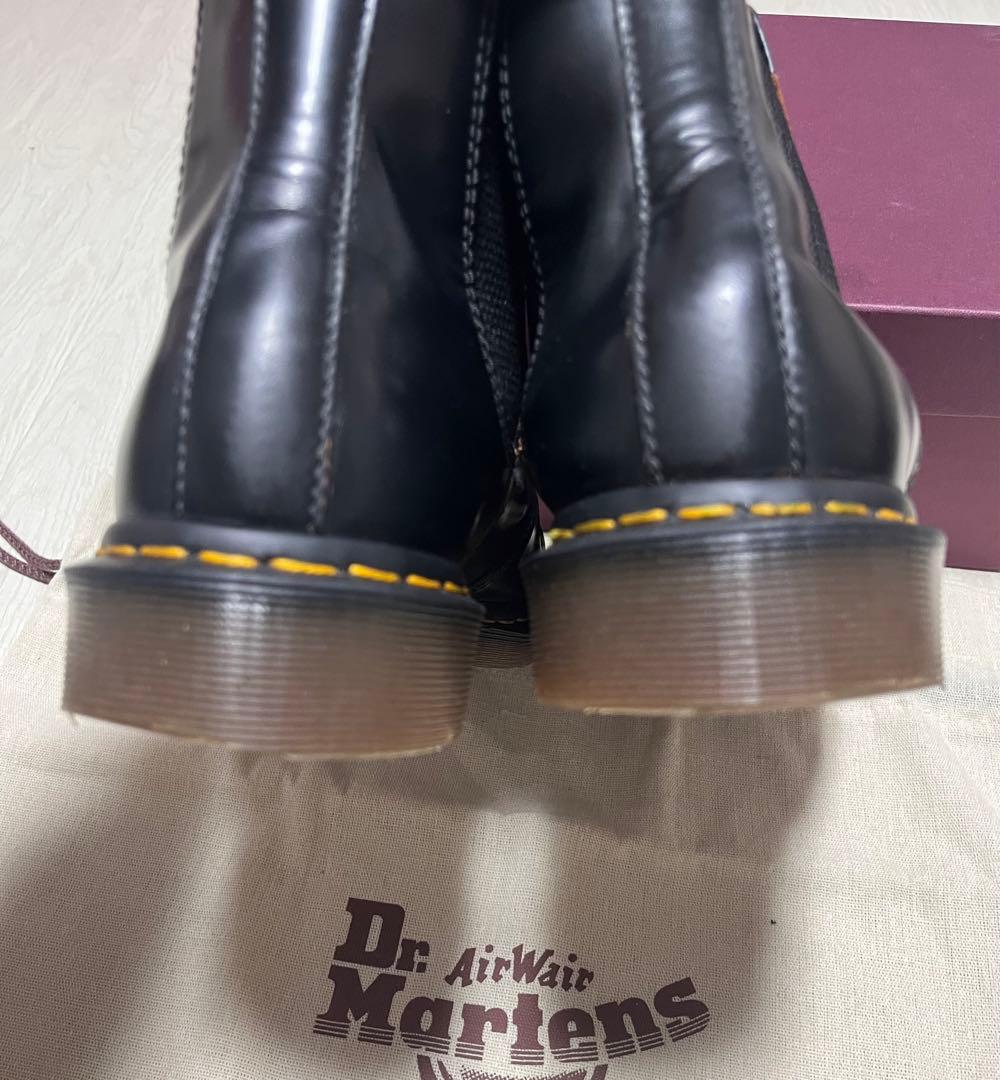 Dr. Martens チェルシーブーツ　サイドゴアブーツ　イギリス製　マーチン