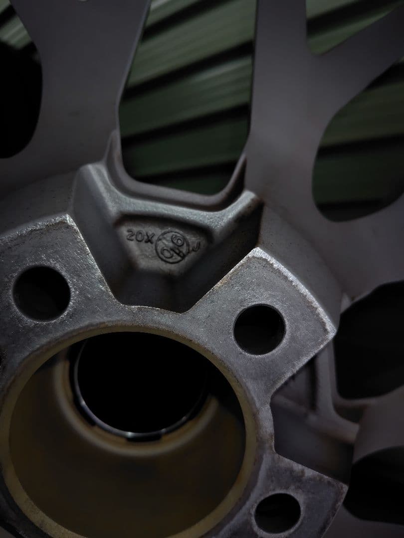 ROMANO-RFR03 20インチ