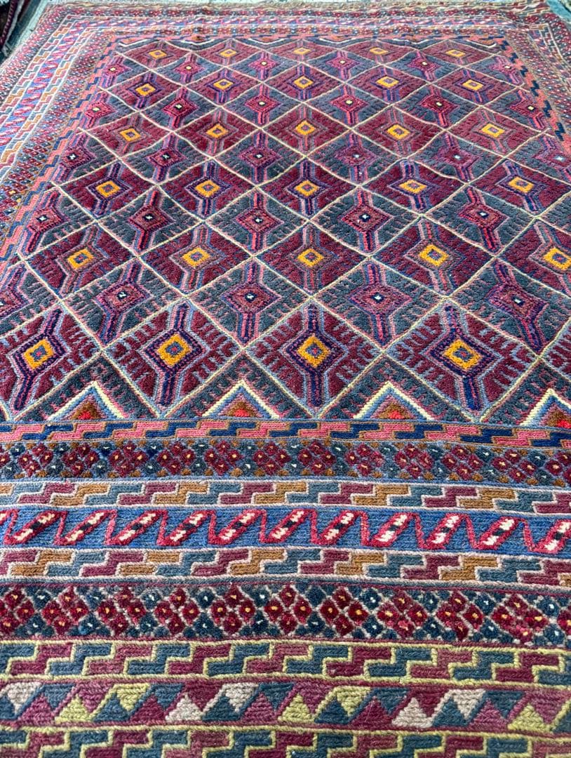 アフガニスタン手織り絨毯 スーパーファイン マシュワニ産 ラグ