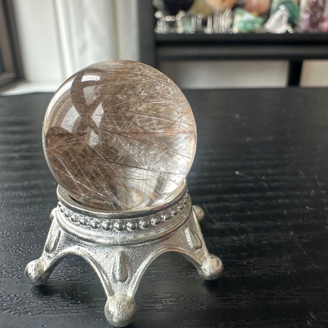 天然石ルチルクォーツのスフィア　丸玉　置物NO.050505