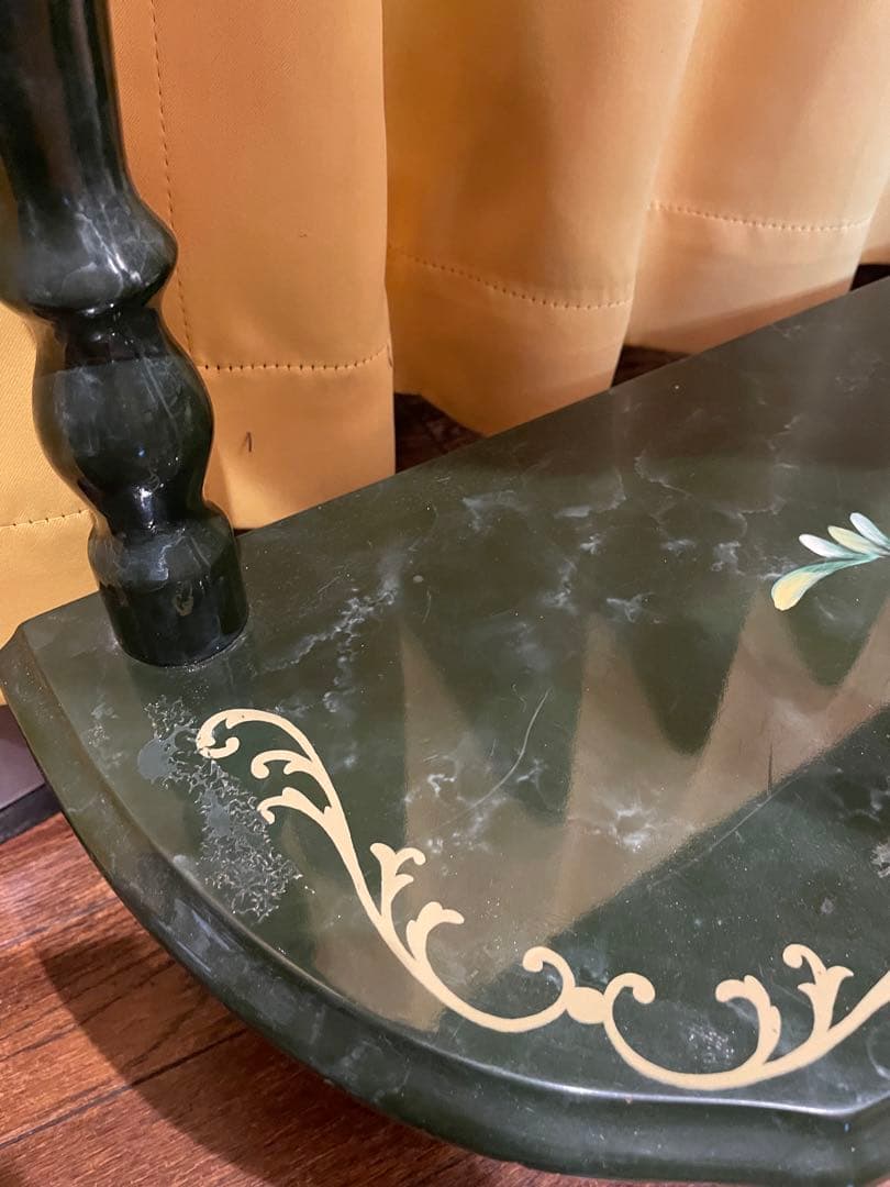 さよちゃんイタリア　DEMAIN ドマン コンソールテーブル