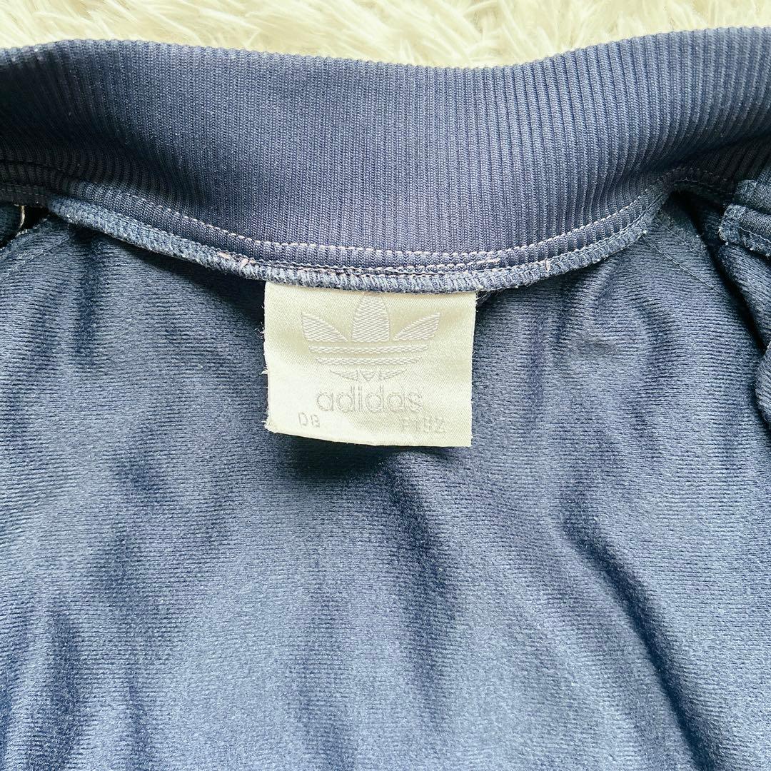 美品 90s アディダス トラックジャケット 刺繍ロゴ 万国旗タグ ヴィンテージ