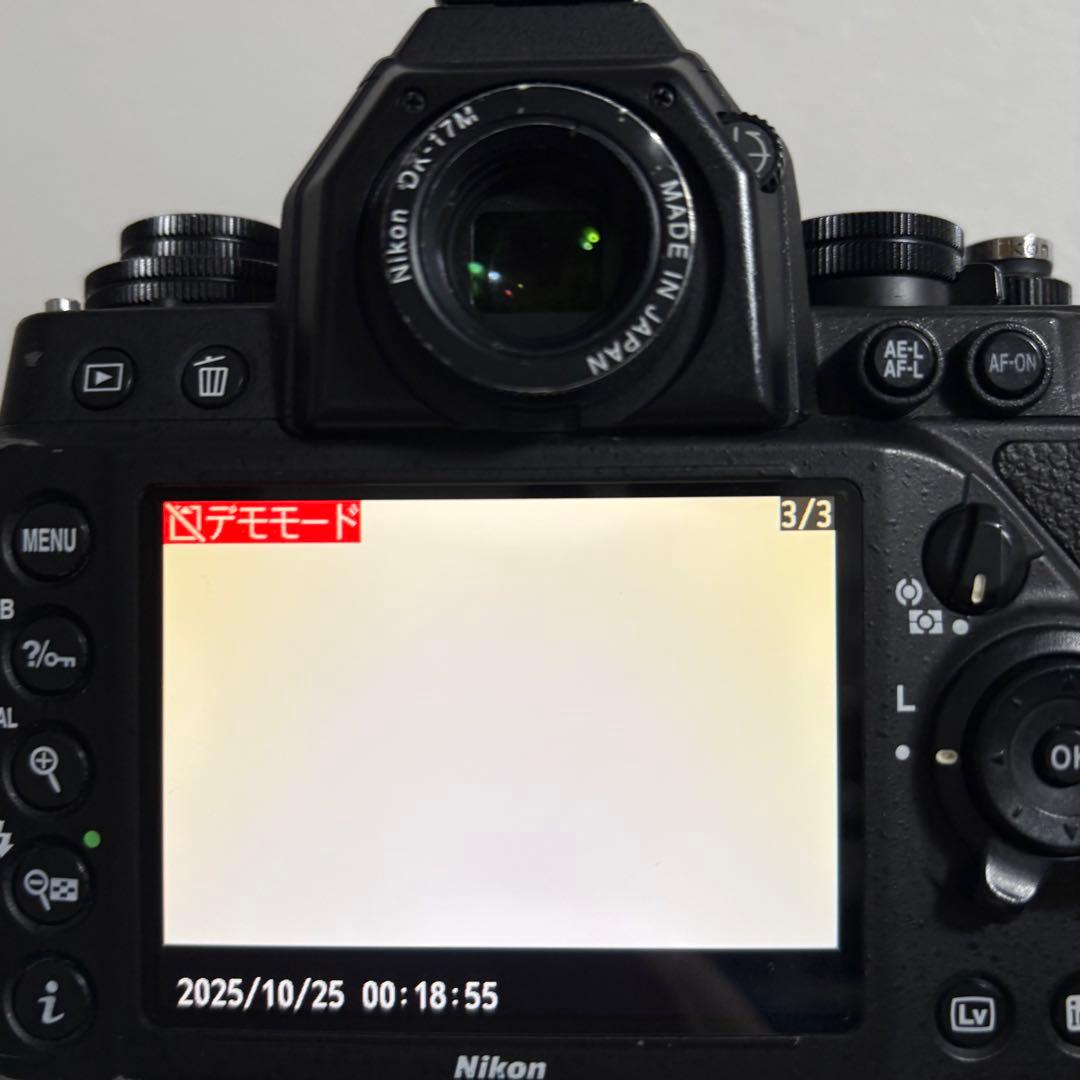 Nikon Df デジタル一眼レフカメラ　レンズキット