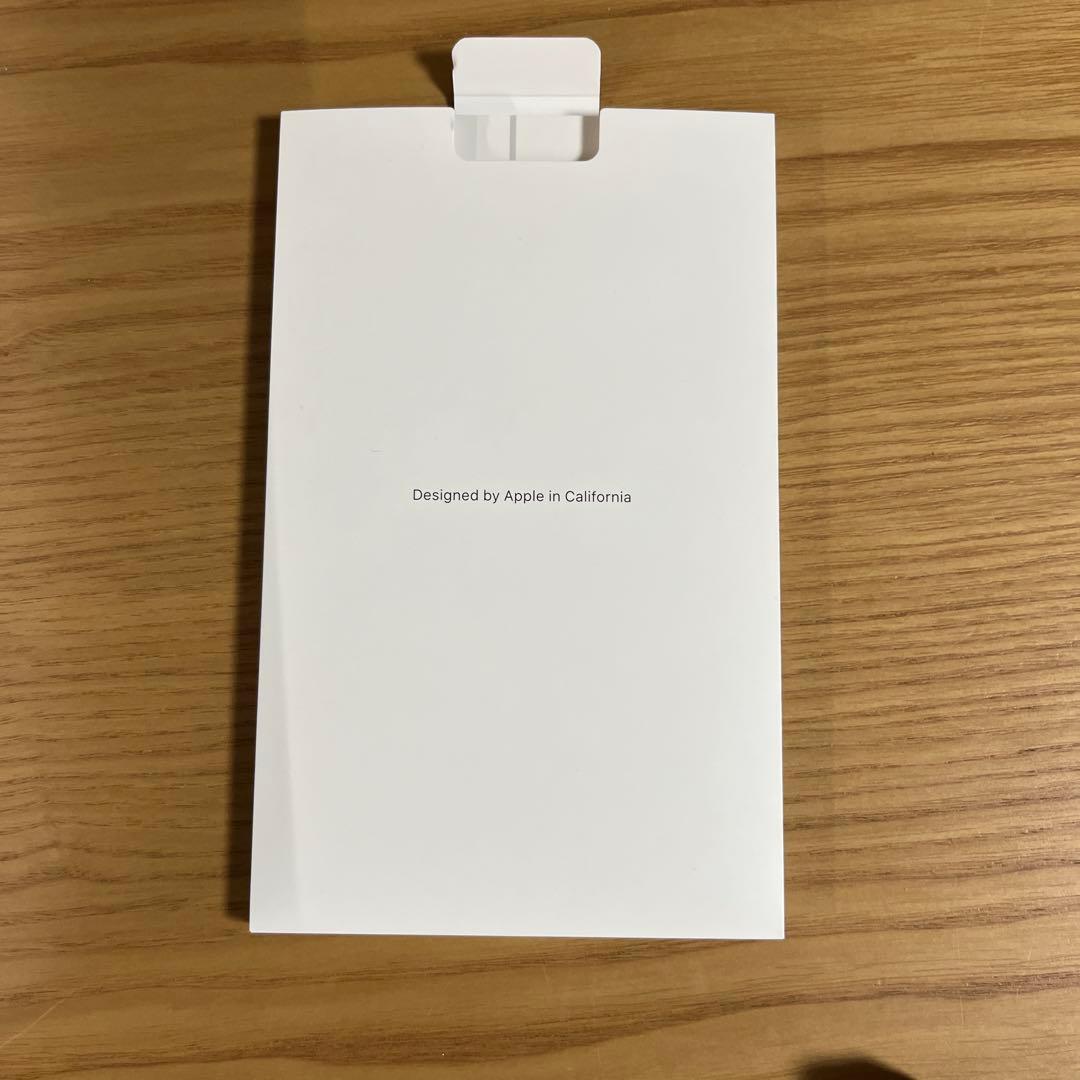 Apple iPad 第8世代　シルバー 本体