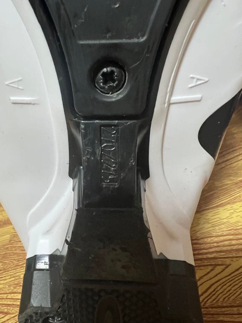 美品HEAD スキーブーツnext EDGE 80 27.5㎝持ち運びケース付き