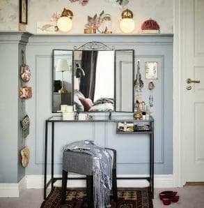 【開封のみ未使用】IKEA ヴィットショー ラップトップテーブル デスク　ガラス