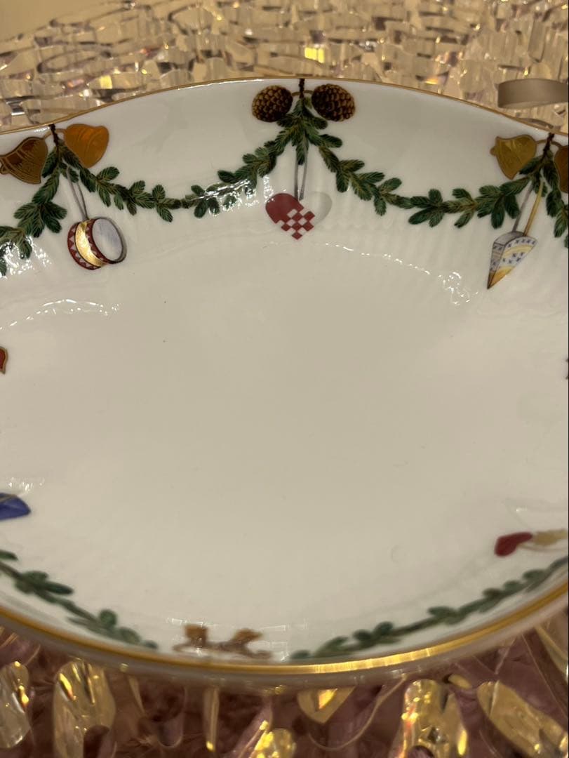 ⭐️新品未使用⭐️ スターフルーテッド クリスマス ディッシュ２枚18cm〜22cm