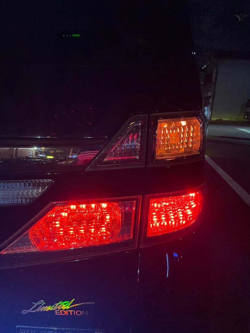 ヴェルファイア 20系テールランプ クリア ブラック 4個セット