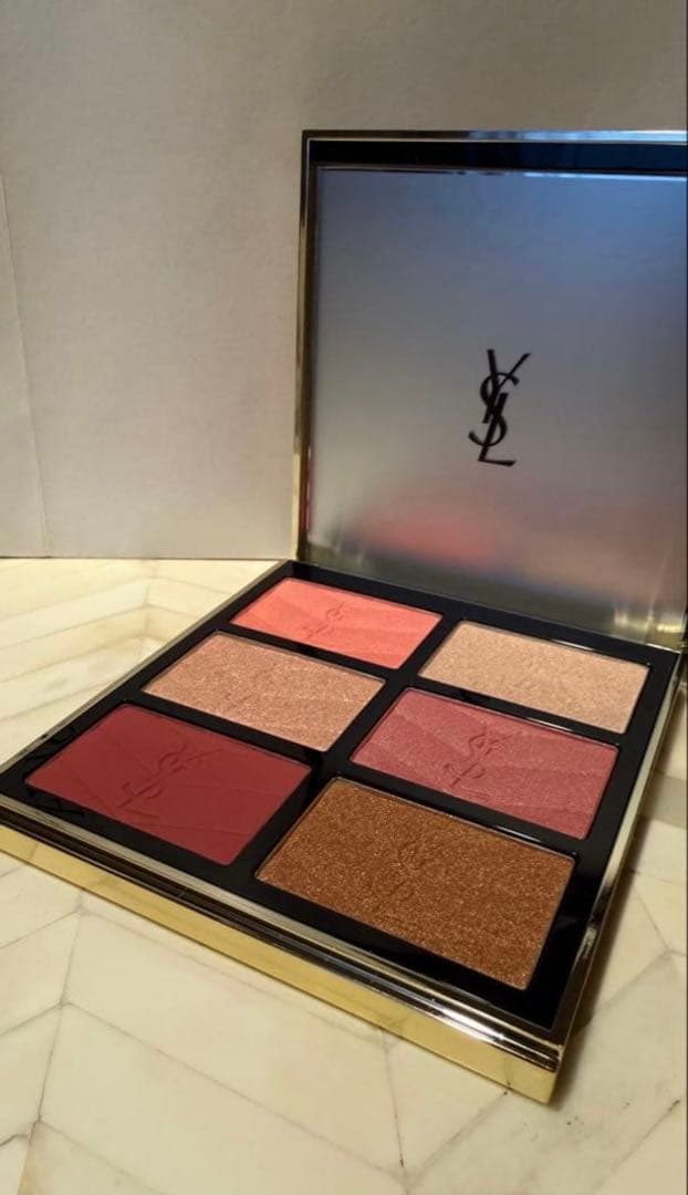 【新品未使用】YSL クチュール フェイスパレット 2025 ホリデー限定