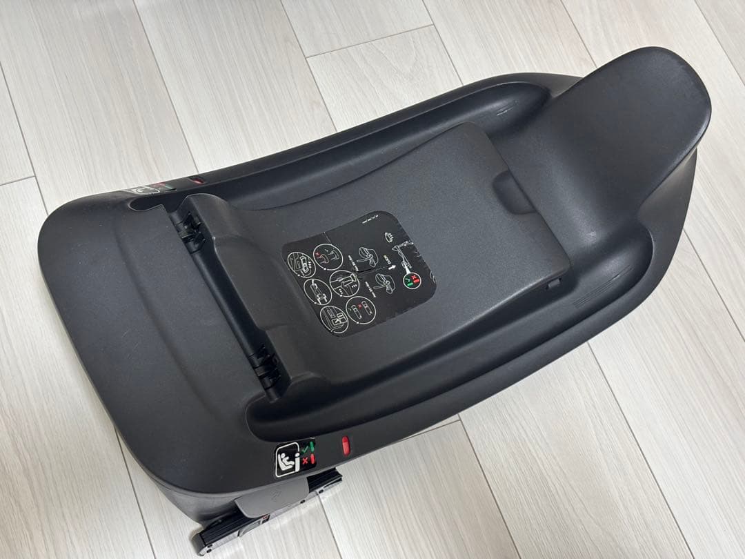 Cybex ATON S2 ＋新生児インレイ＋ベースワン メリオカーボンアダプタ